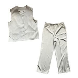 Vintage Sage Green Two Piece Vest and Pant Set Minimalist Polyester Size M